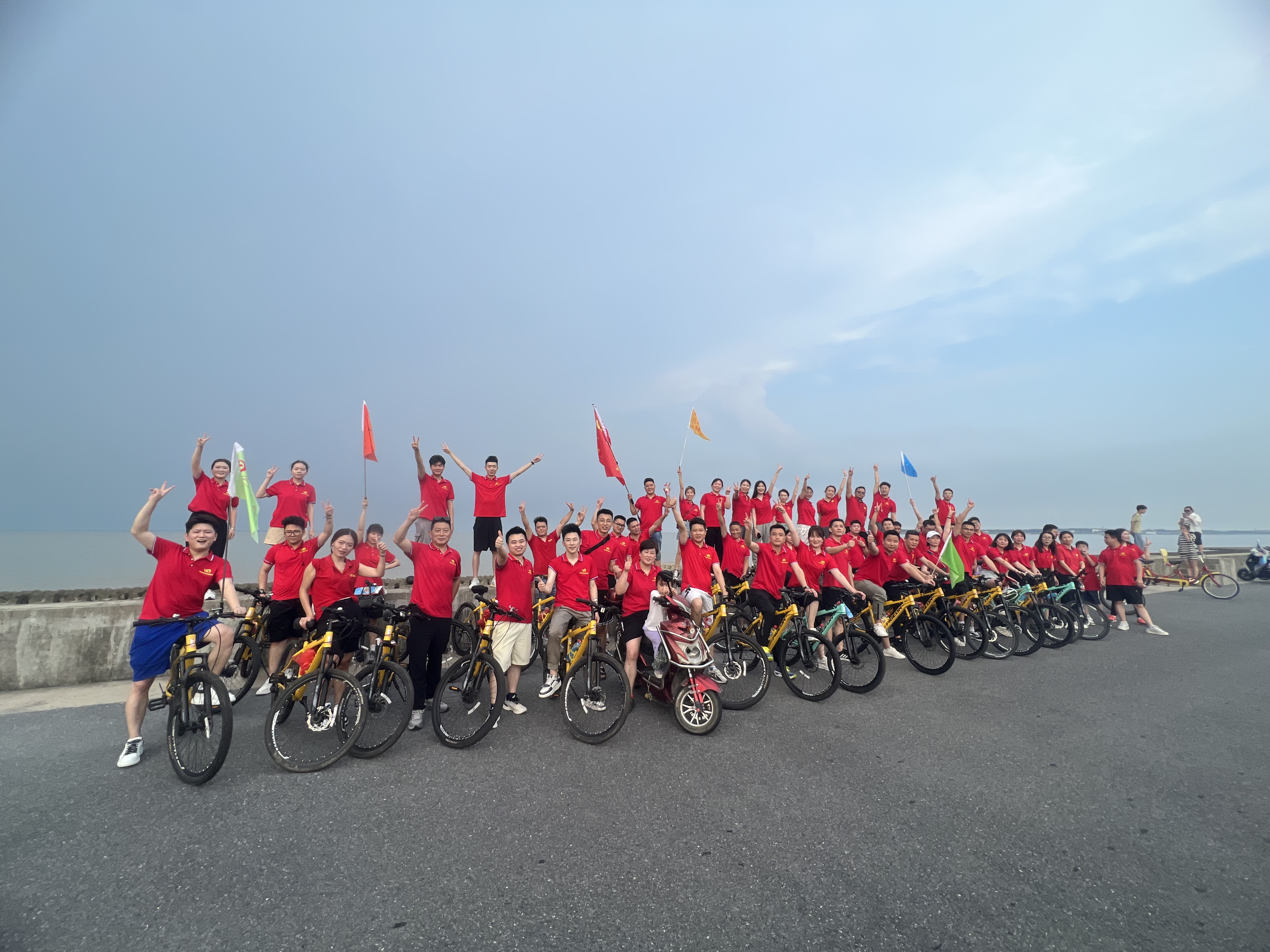 上海雄達國際物流戶外團建